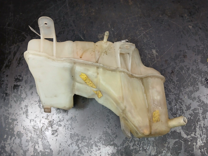 2005-2010 Challenger Charger 300 Magnum Coolant Recovery Reservoir 04596466af