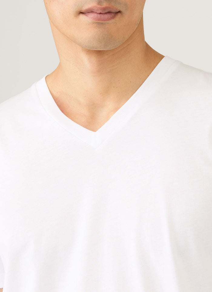 Men's Riviera Midweight V‑neck T-shirt in White