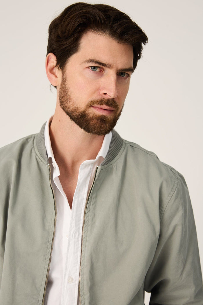 The Bomber Canvas Verde Riaza