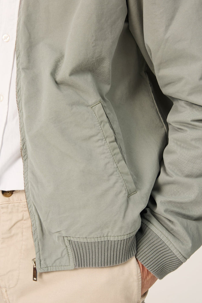 The Bomber Canvas Verde Riaza