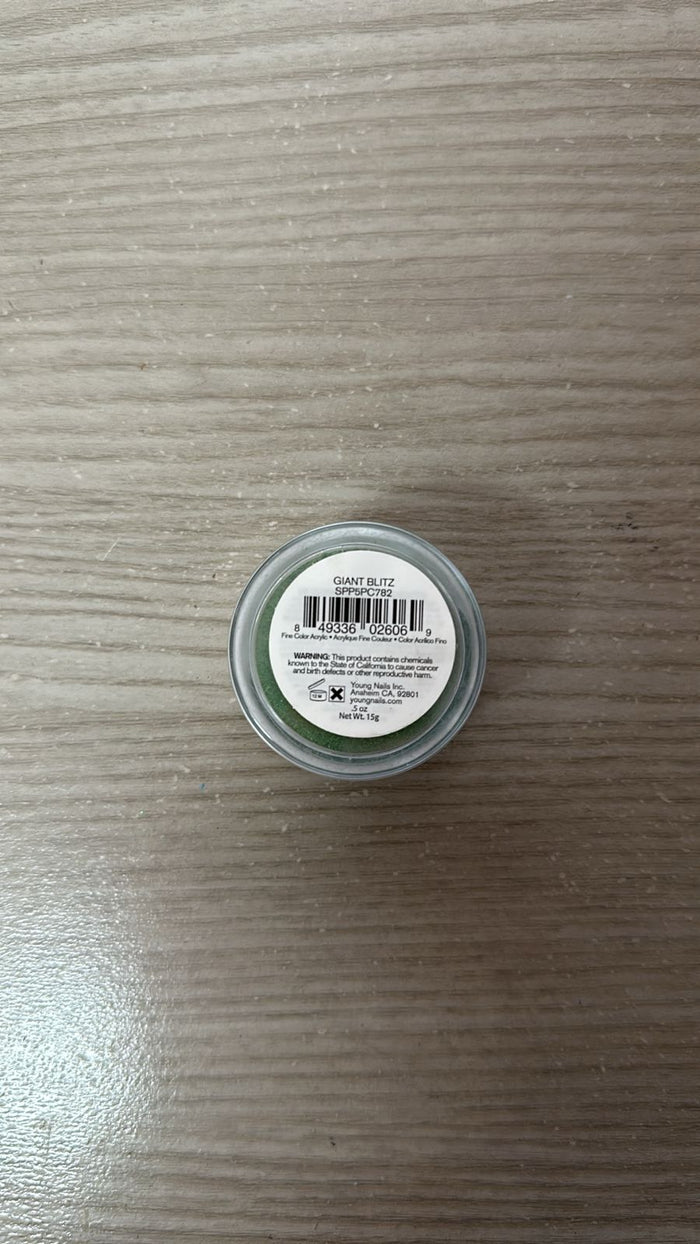 Young Nails Slick Pour Giant Blitz | DEMO